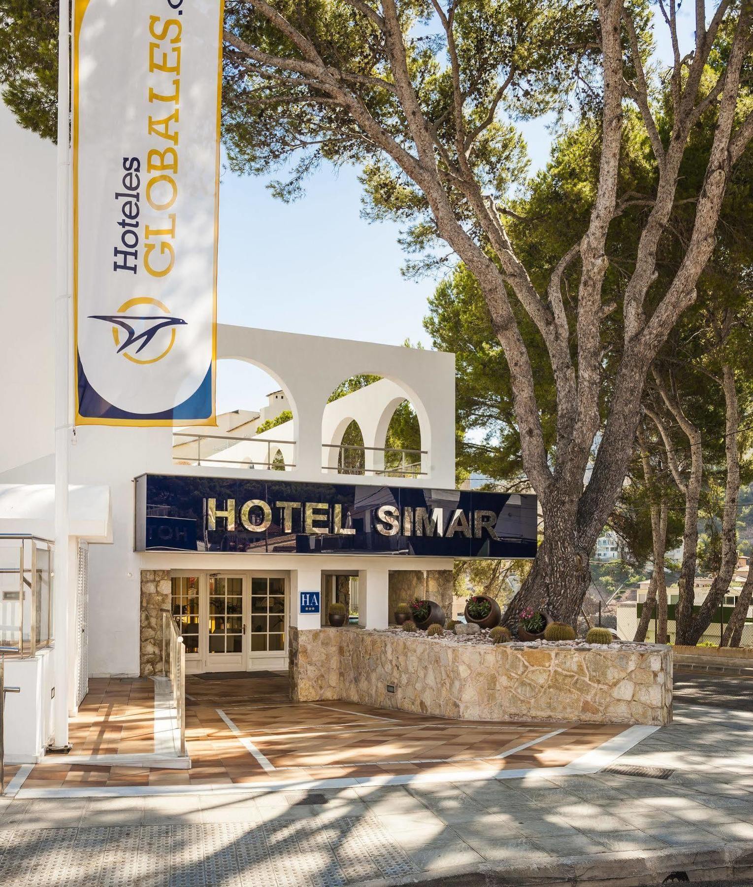 Globales Simar Hotel กาลาซานบีเซนเต ภายนอก รูปภาพ