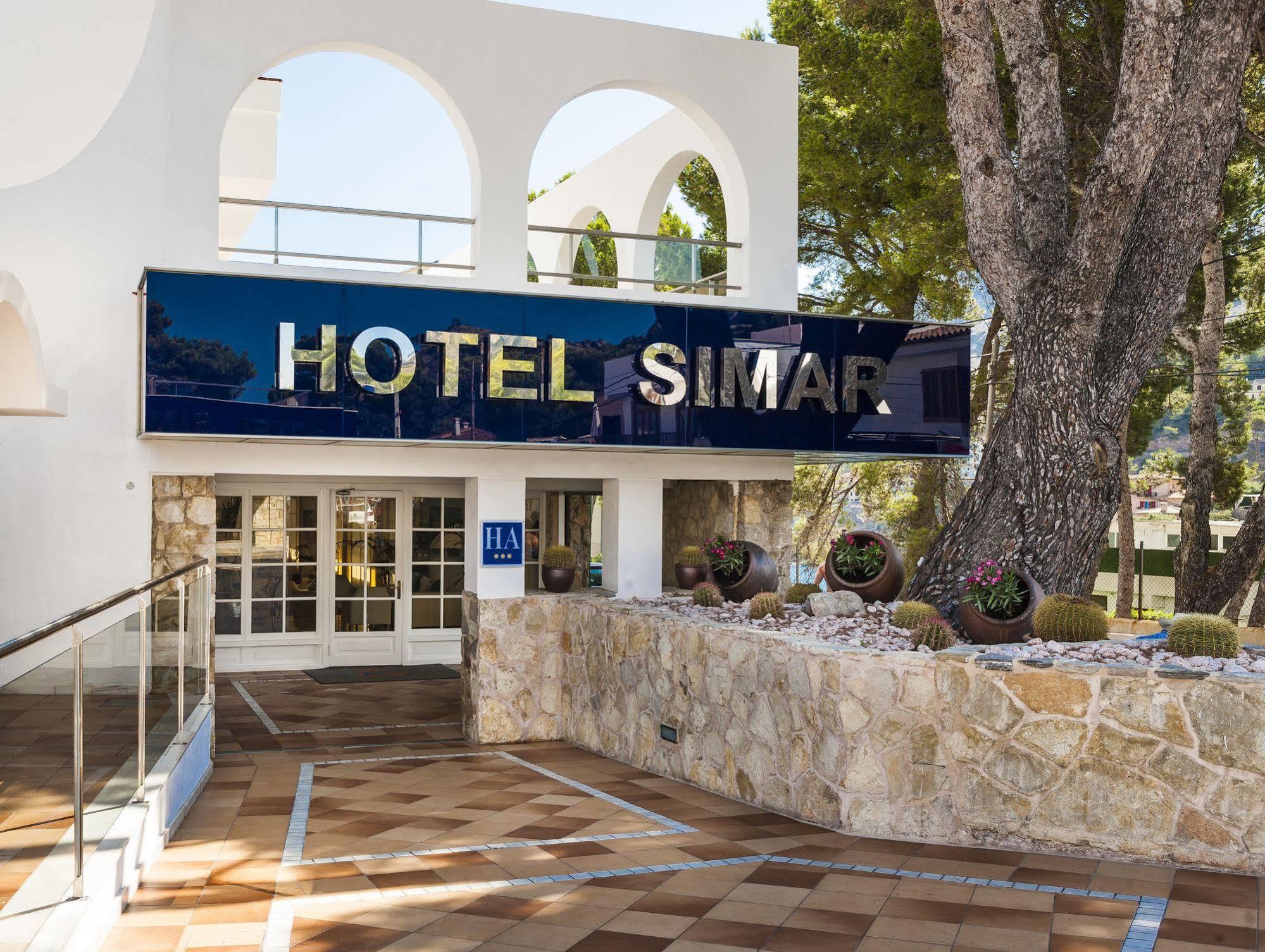 Globales Simar Hotel กาลาซานบีเซนเต ภายนอก รูปภาพ